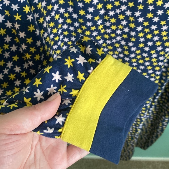 Star dress - Picture 3 of 4